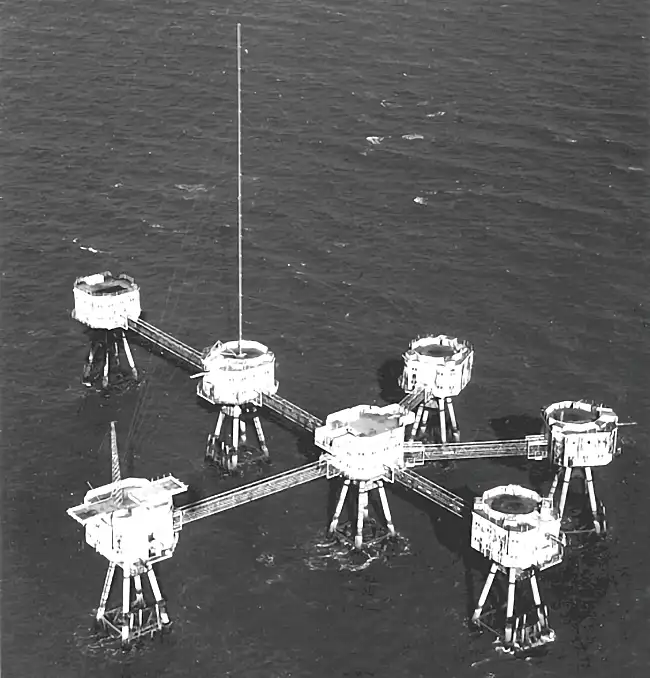 Radio Invicta, Radio King, Radio 390 - Red Sands Fort