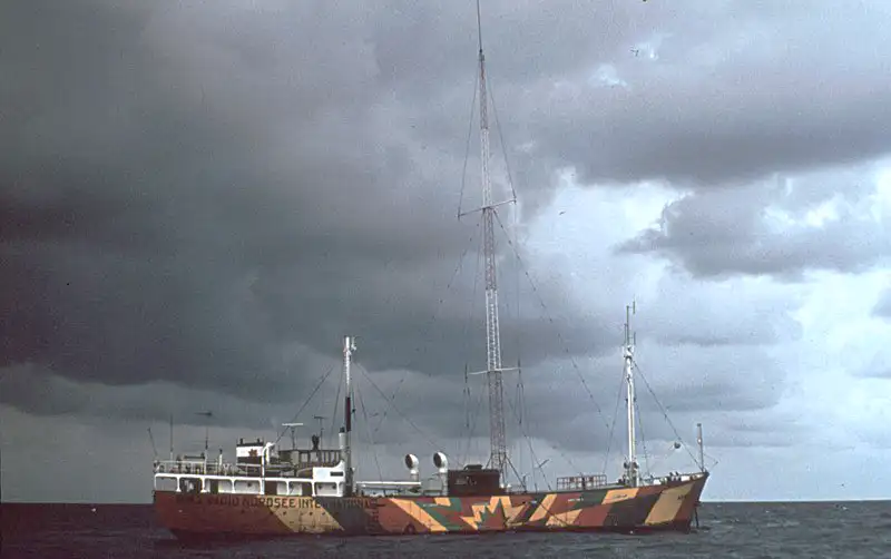 Radio North Sea International (RNI)